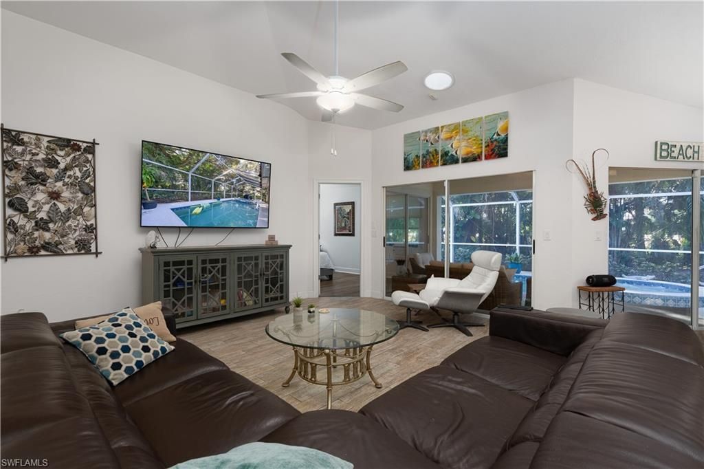 21194 Old Oak Pl, Estero, FL 33928 Photo