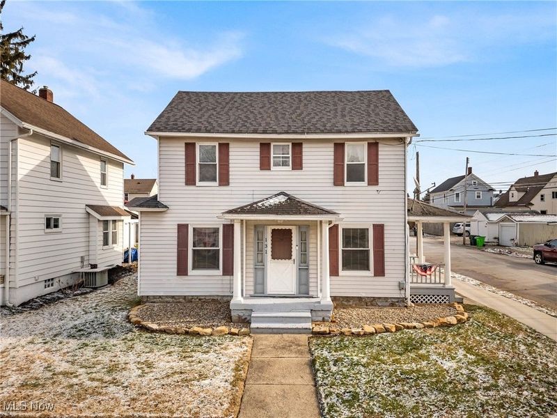 131 25th Street NW, Barberton, OH 44203 Photo 1