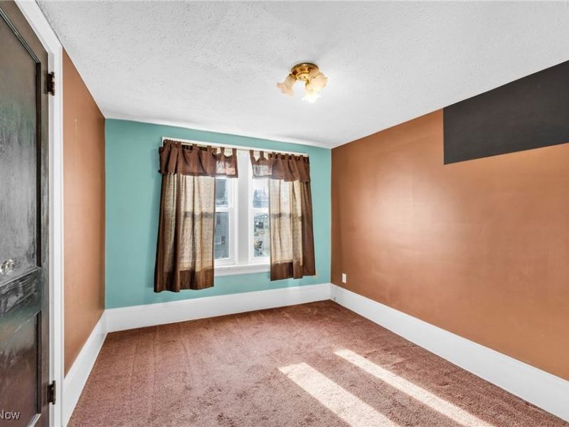 131 25th Street NW, Barberton, OH 44203 Photo 12