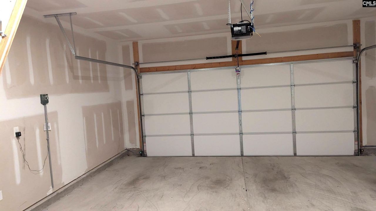 940 Woodcreek Farms Road Photo 22