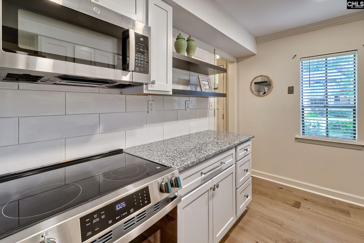 5027 Forest Lake Place Photo 12