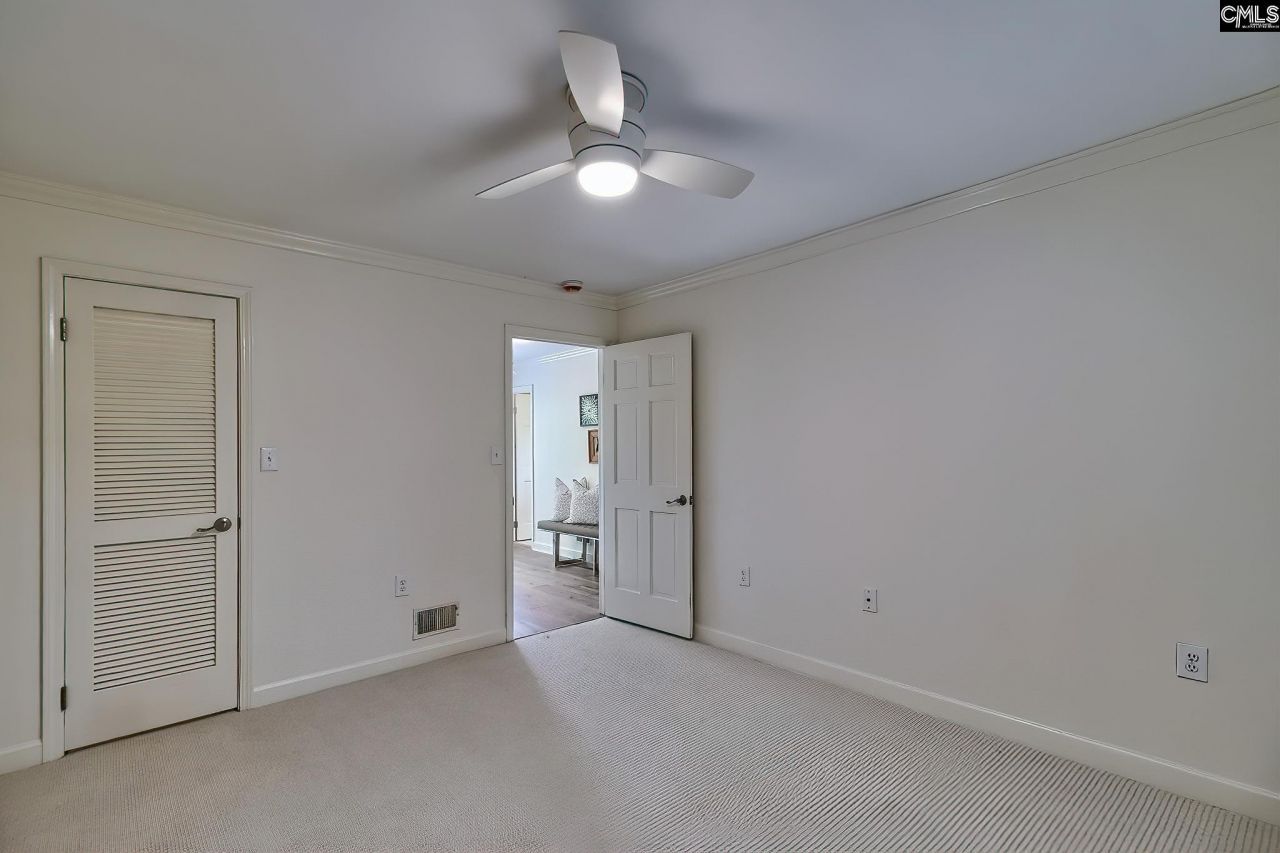 5027 Forest Lake Place Photo 24