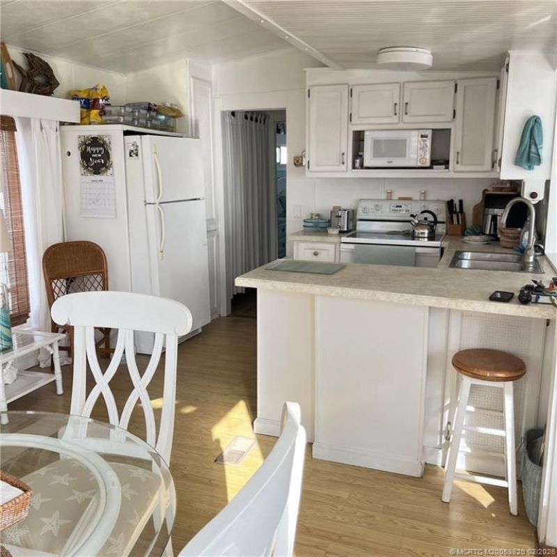 1230 Nettles Boulevard, Jensen Beach, FL 34957 Photo