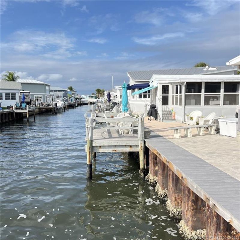 1230 Nettles Boulevard, Jensen Beach, FL 34957 Photo