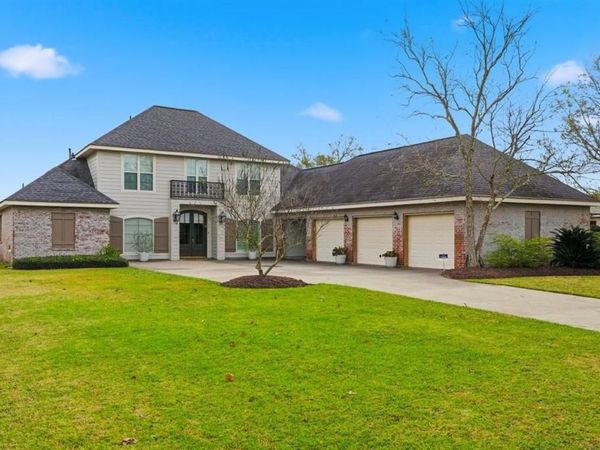 4841 Troon Drive, Lake Charles, LA 70605