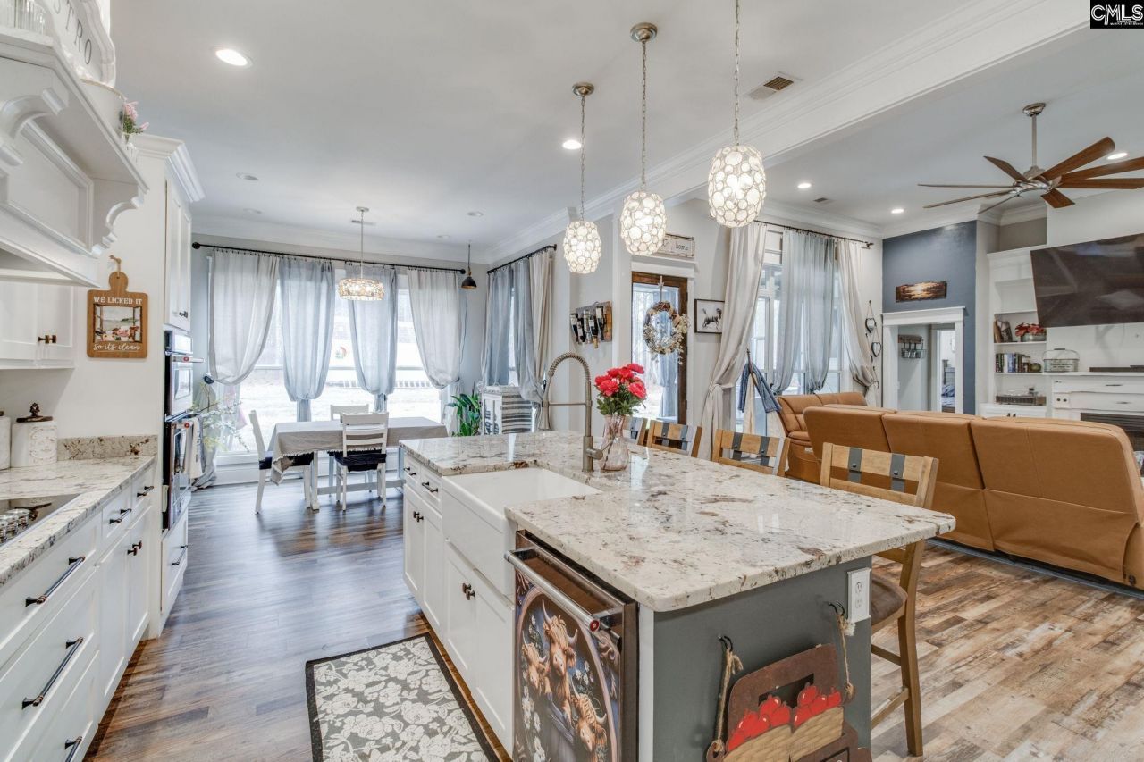 2138 Lockhart Road Photo 12