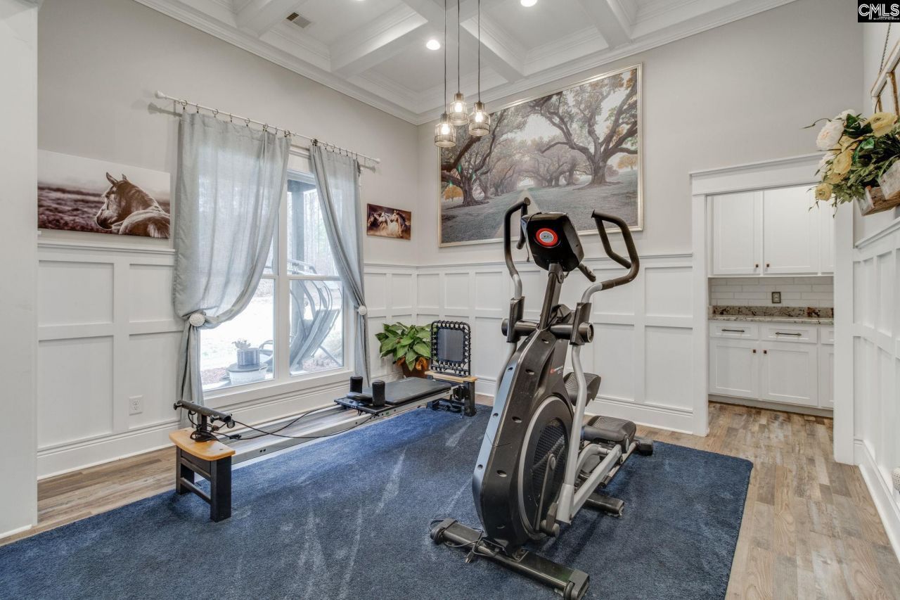 2138 Lockhart Road Photo 4