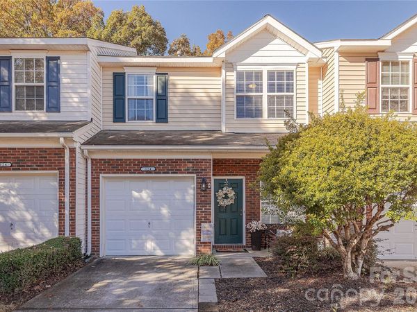 124 Clydesdale Court, Matthews, NC 28104