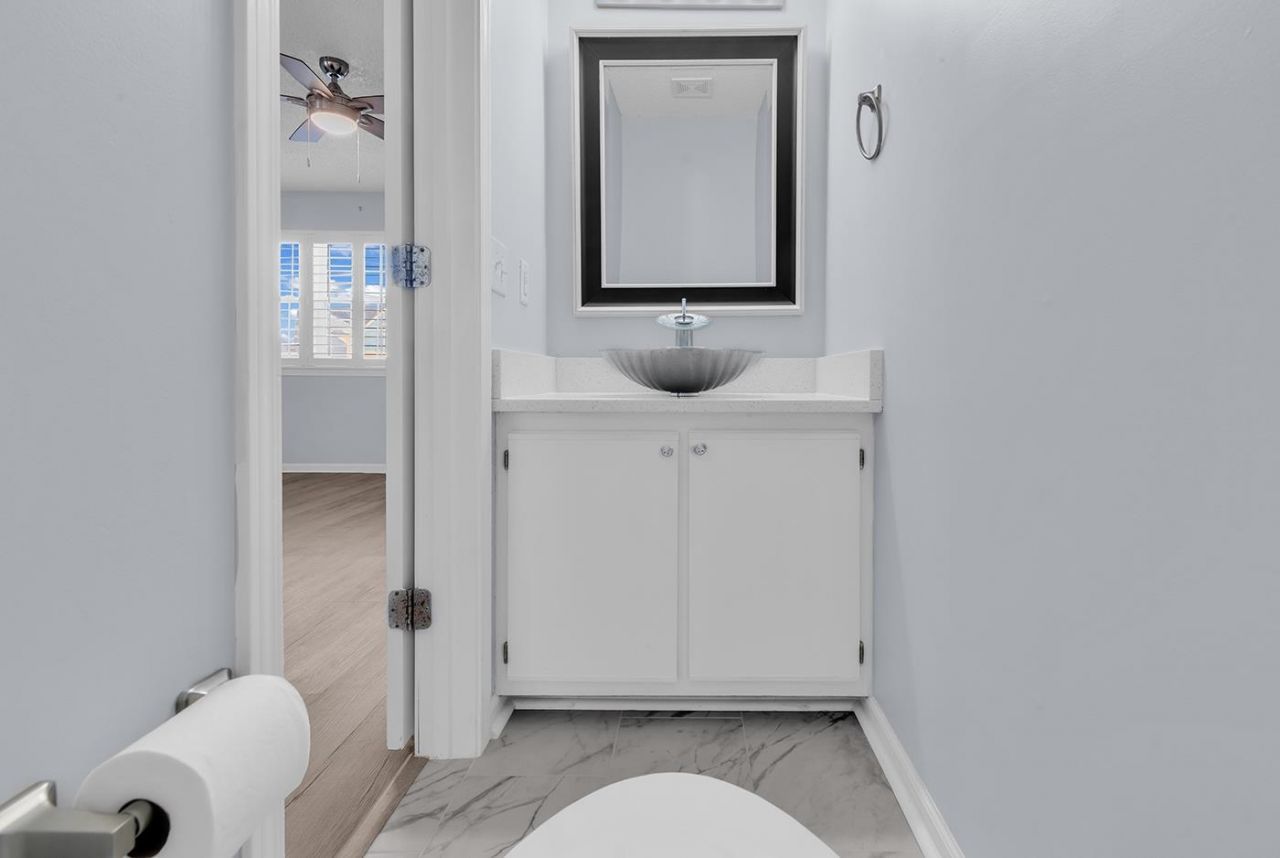 611 2nd Ave. S Photo 10