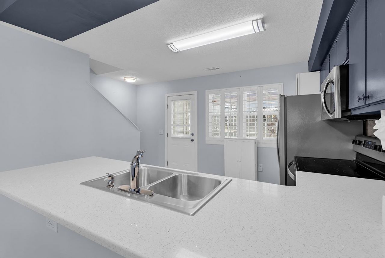 611 2nd Ave. S Photo 16