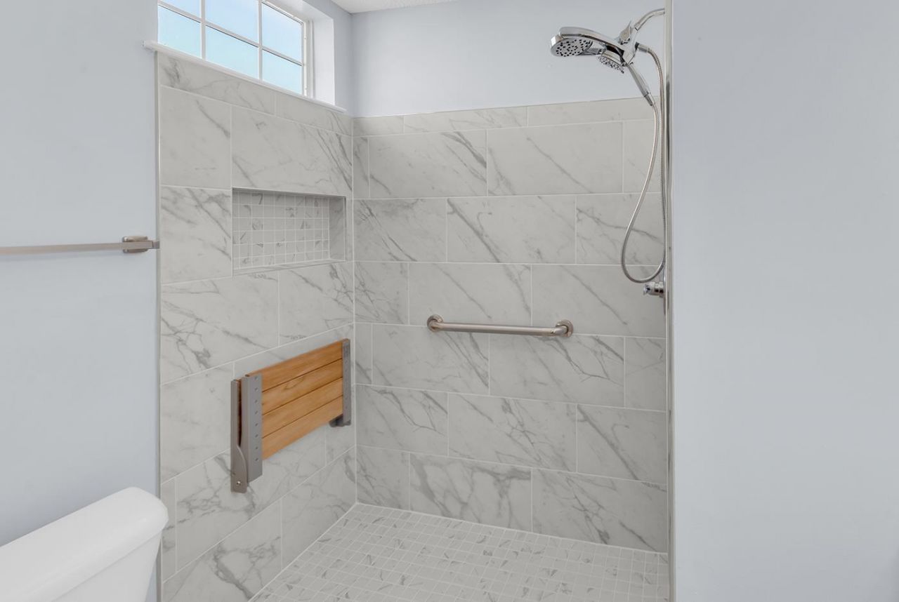 611 2nd Ave. S Photo 23