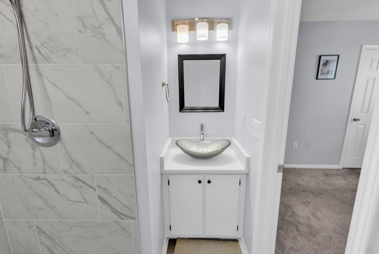 611 2nd Ave. S Photo 24