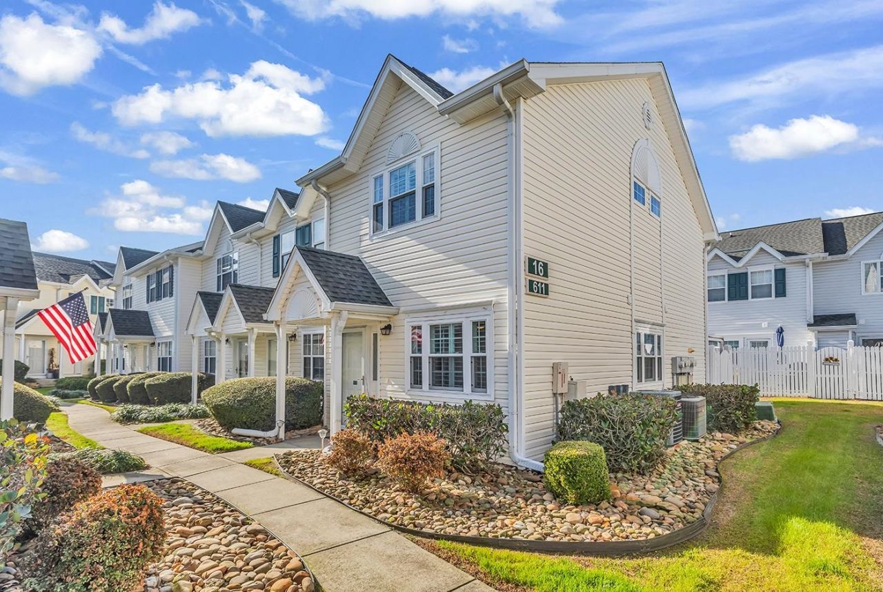 611 2nd Ave. S Photo 36