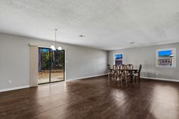 305 Watson St. photo 4