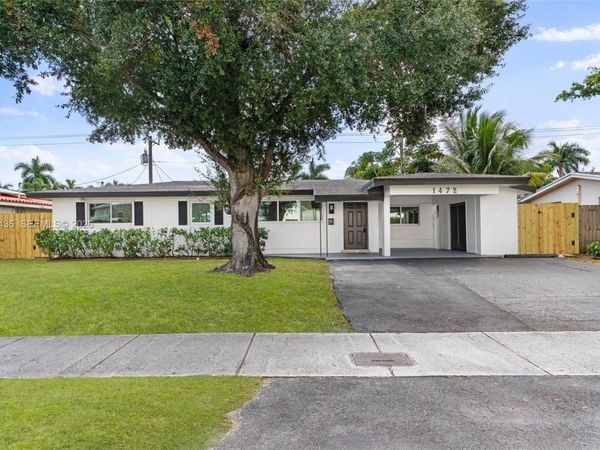 1472 NE 62nd St, Unit 1472, Fort Lauderdale, FL 33334