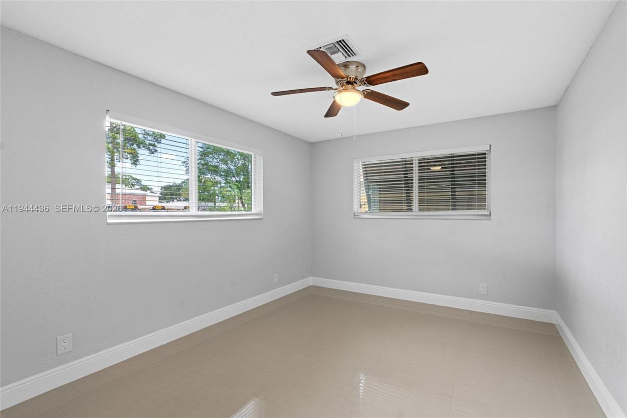 1472 NE 62nd St, Unit 1472, Fort Lauderdale, FL 33334 Photo