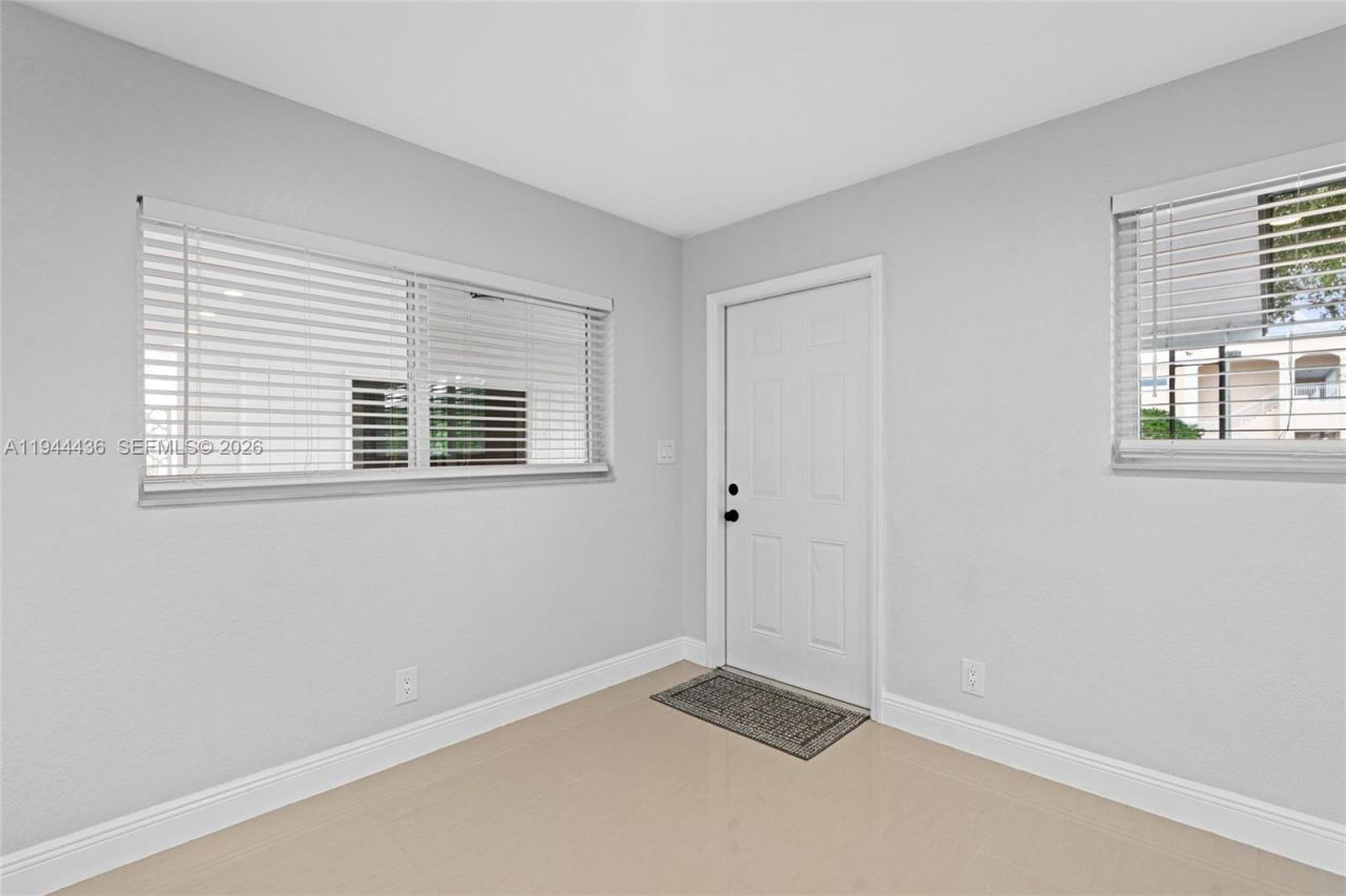 1472 NE 62nd St, Unit 1472, Fort Lauderdale, FL 33334 Photo