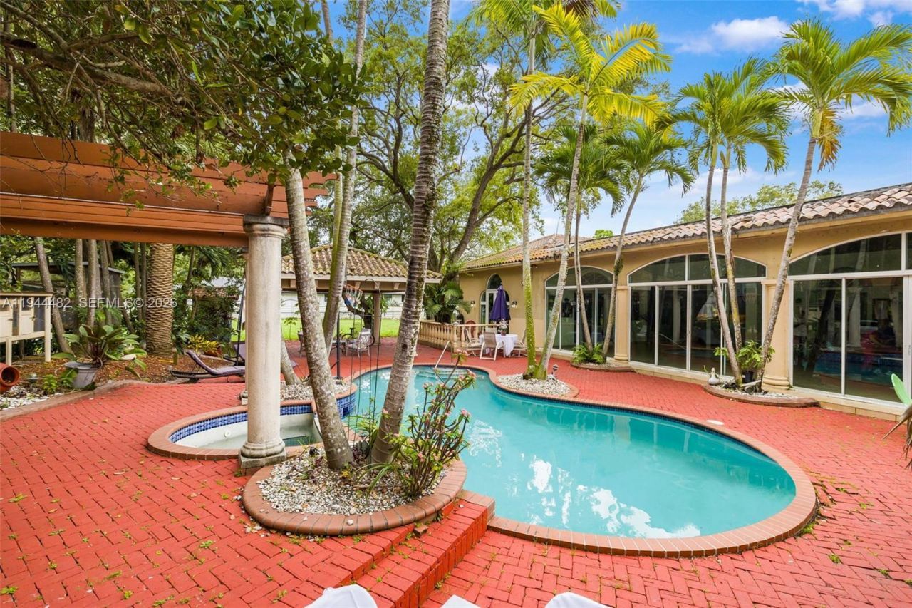 7761 SW 122nd Ave , Miami, FL 33183 Photo