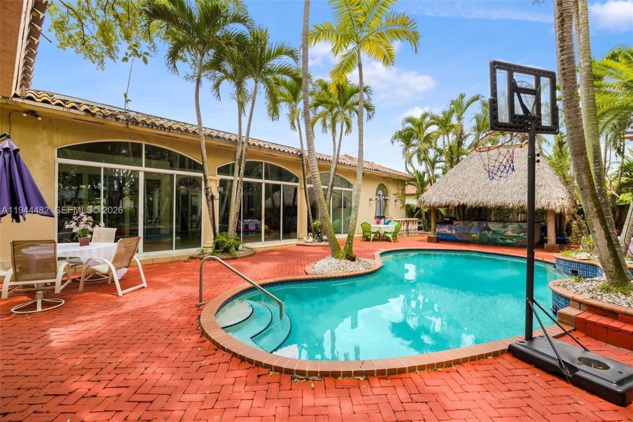 7761 SW 122nd Ave , Miami, FL 33183 Photo