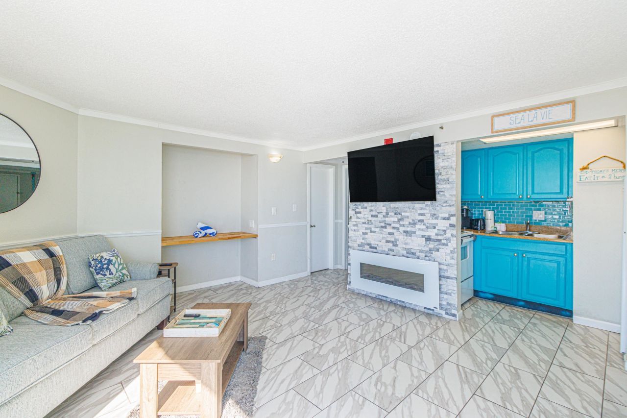 6804 N Ocean Blvd. Photo 7