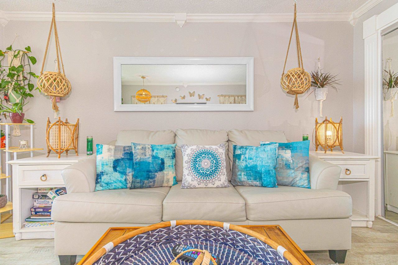 200 N 76th Ave. N Photo 11