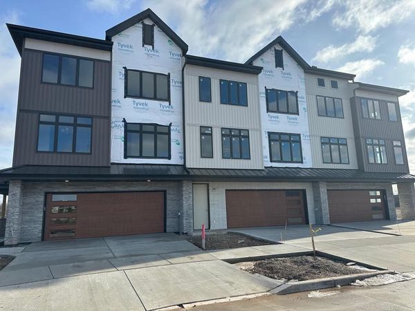 385 SATORI TRAIL, Kimberly, WI 54136