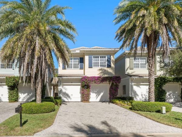 100 Palm Island Lane, Indian River Shores, FL 32963