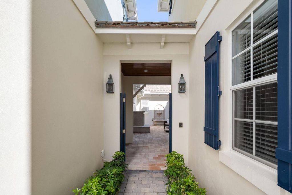 100 Palm Island Lane, Indian River Shores, FL 32963 Photo