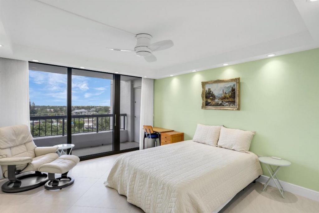 1800 S Ocean Boulevard, Unit 6-B, Boca Raton, FL 33432 Photo