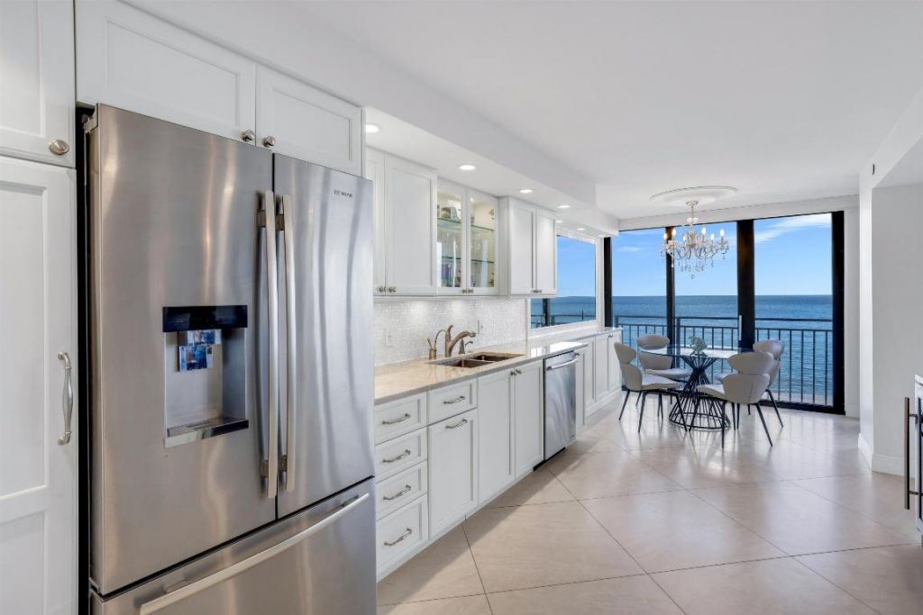 1800 S Ocean Boulevard, Unit 6-B, Boca Raton, FL 33432 Photo