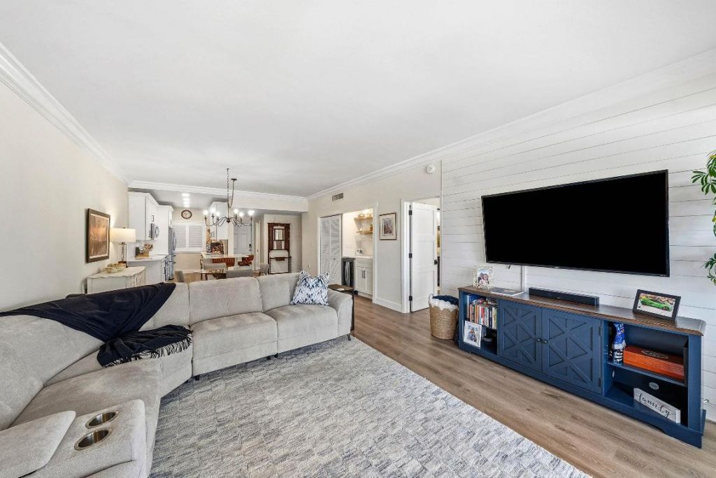 3051 S Ocean Boulevard, Unit 2050, Boca Raton, FL 33432 Photo