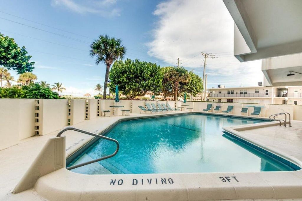 3051 S Ocean Boulevard, Unit 2050, Boca Raton, FL 33432 Photo