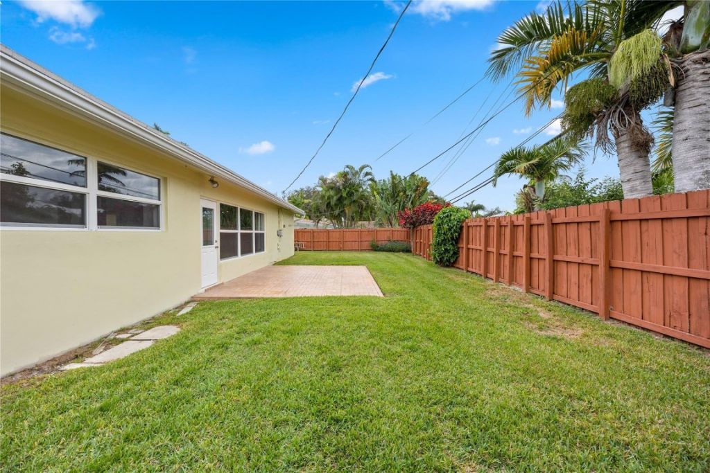 6543 NE 21st Road, Fort Lauderdale, FL 33308 Photo