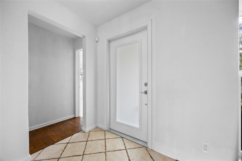 6543 NE 21st Road, Fort Lauderdale, FL 33308 Photo