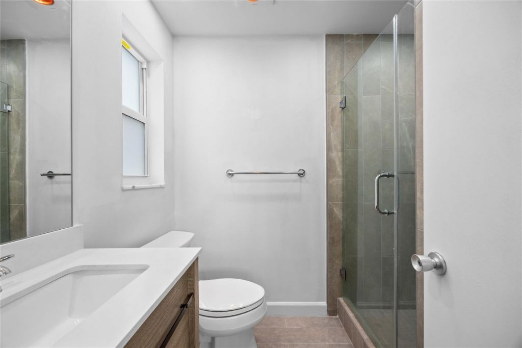 6543 NE 21st Road, Fort Lauderdale, FL 33308 Photo