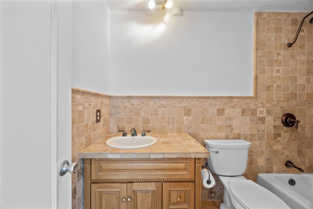 6543 NE 21st Road, Fort Lauderdale, FL 33308 Photo