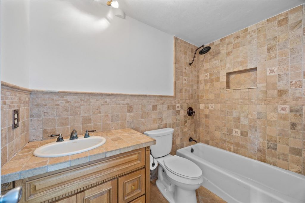 6543 NE 21st Road, Fort Lauderdale, FL 33308 Photo