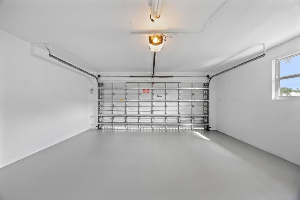 6543 NE 21st Road, Fort Lauderdale, FL 33308 Photo