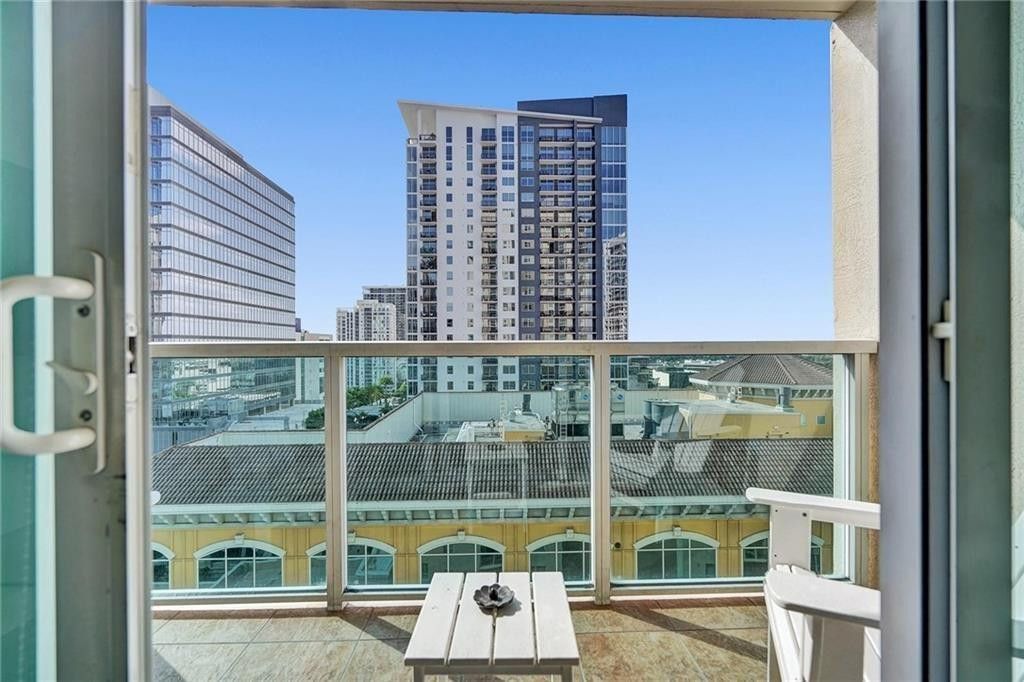 350 SE 2nd Street, Unit 1720, Fort Lauderdale, FL 33301 Photo