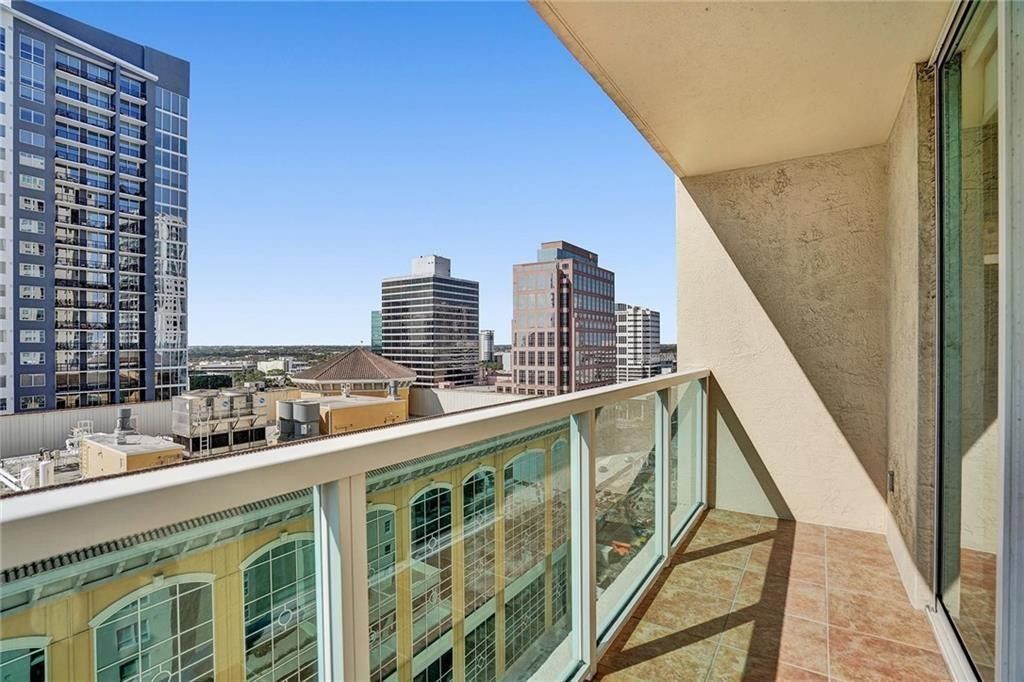 350 SE 2nd Street, Unit 1720, Fort Lauderdale, FL 33301 Photo