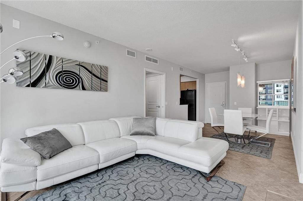 350 SE 2nd Street, Unit 1720, Fort Lauderdale, FL 33301 Photo