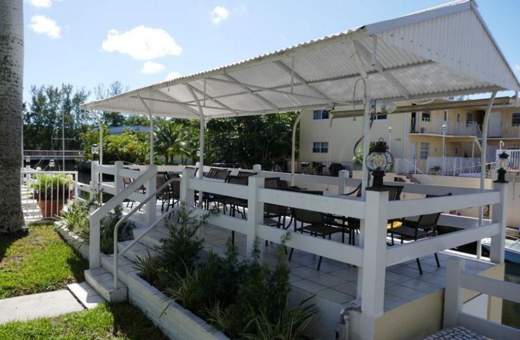 1820 Venice Park Drive, Unit 205, North Miami, FL 33181 Photo