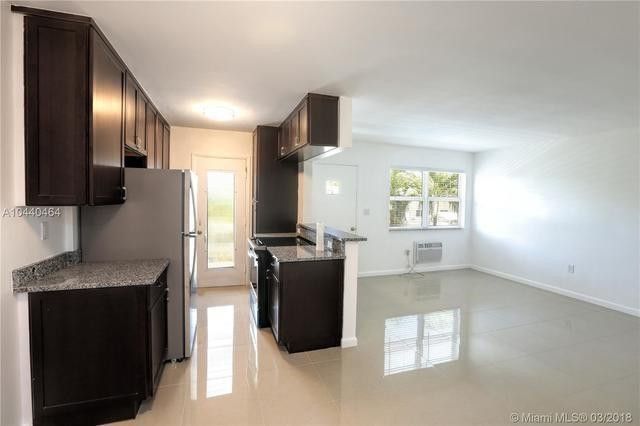 1820 Venice Park Drive, Unit 205, North Miami, FL 33181 Photo