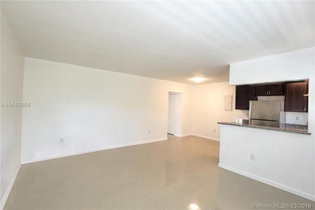 1820 Venice Park Drive, Unit 205, North Miami, FL 33181 Photo