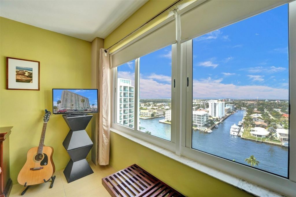 3233 NE 34th Street, Unit 1517, Fort Lauderdale, FL 33308 Photo