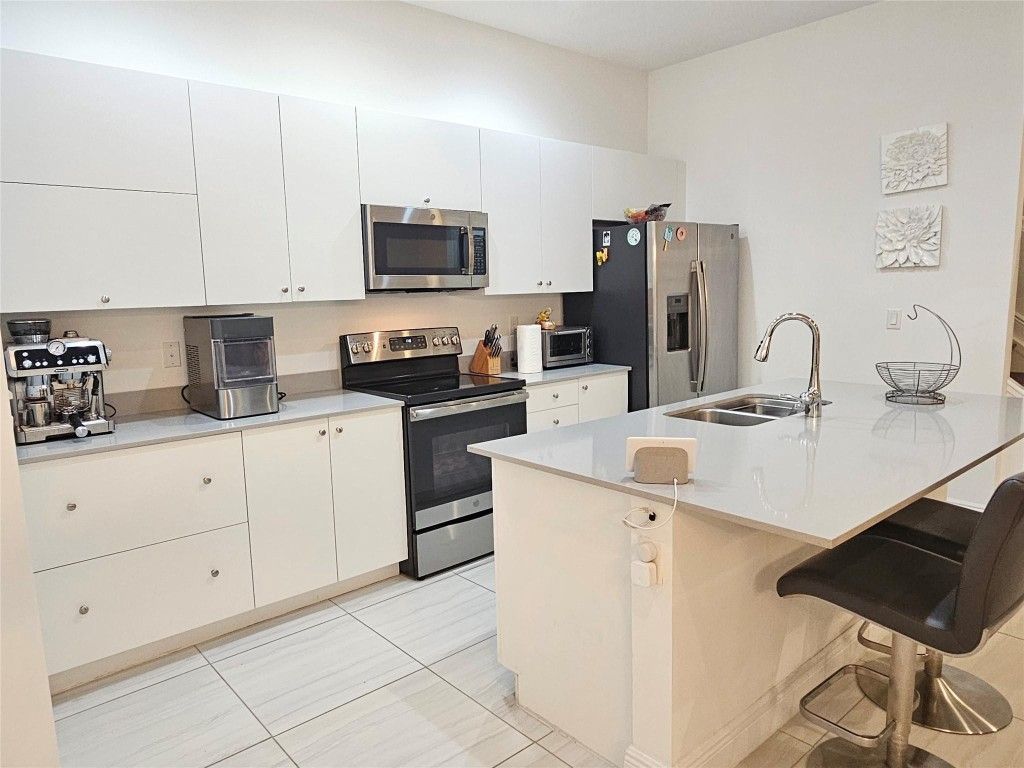 1765 NW 124th Place, Pembroke Pines, FL 33028 Photo