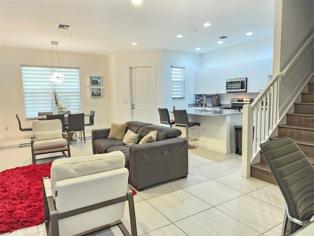 1765 NW 124th Place, Pembroke Pines, FL 33028 Photo