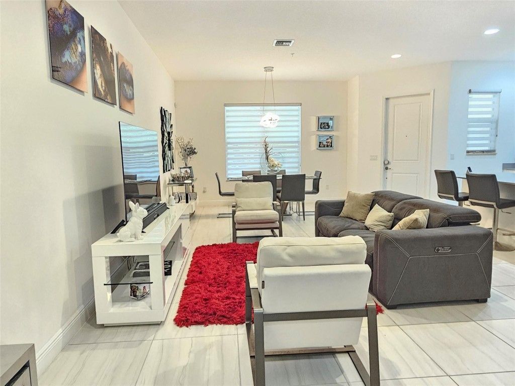 1765 NW 124th Place, Pembroke Pines, FL 33028 Photo