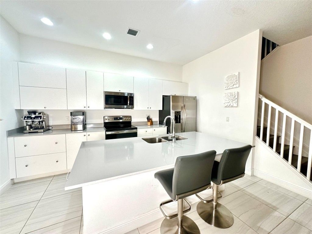 1765 NW 124th Place, Pembroke Pines, FL 33028 Photo