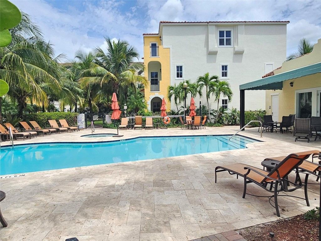 1765 NW 124th Place, Pembroke Pines, FL 33028 Photo